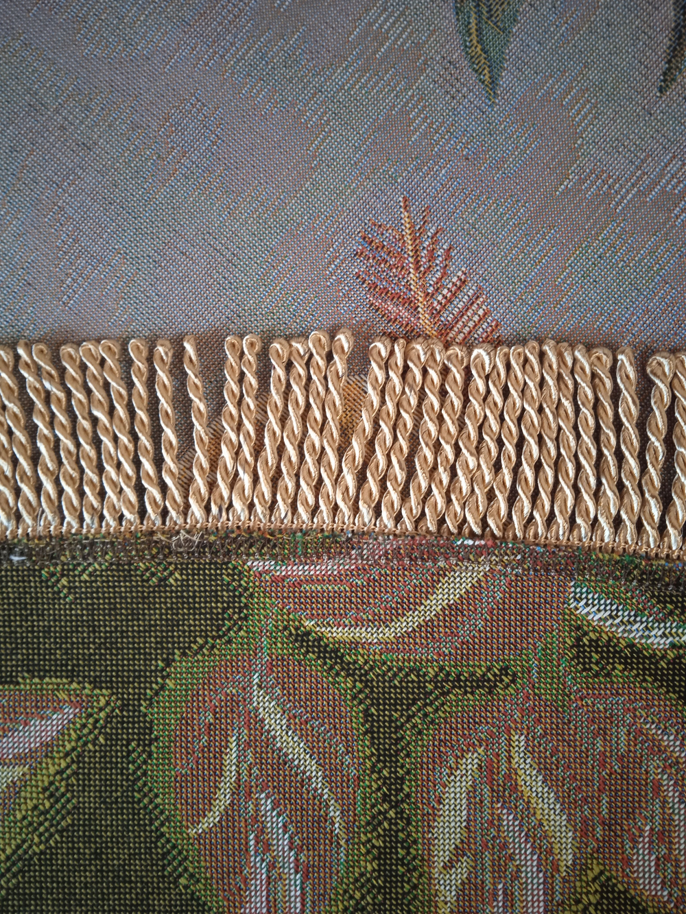 Гобеленовая скатерть Гибискус D 120 см