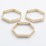 Коннектор Шестигранник, цвет золото, размер 20*18 мм, толщина 3 мм, цена за 1 шт