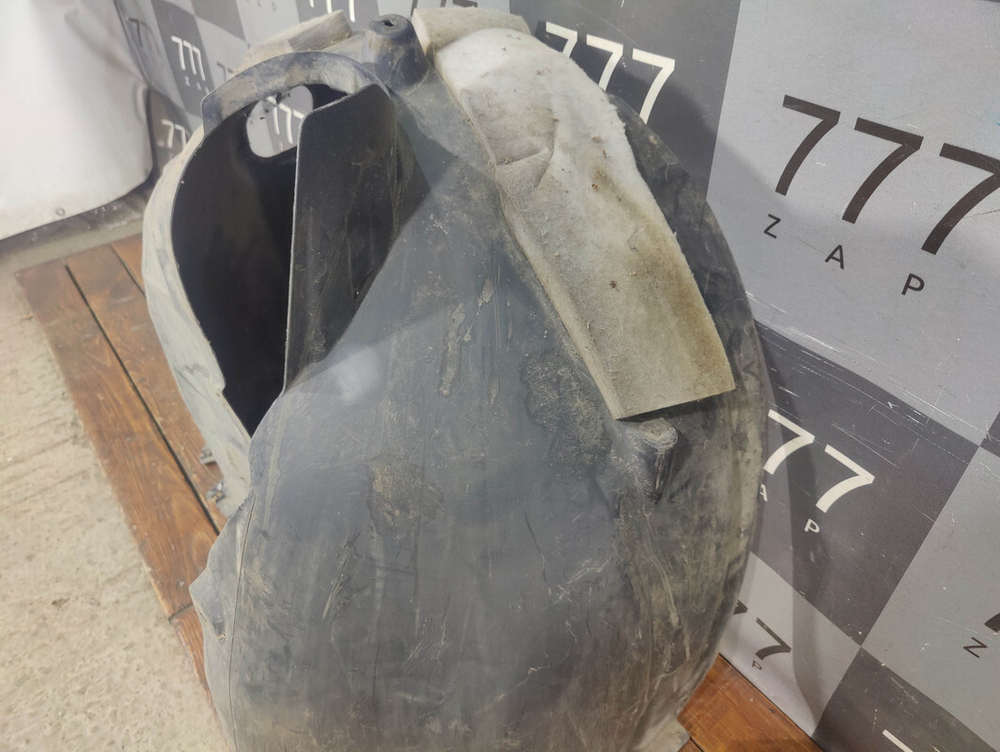 Подкрылок передний правый Skoda Kodiaq 16-нв Б/У Оригинал 565809958