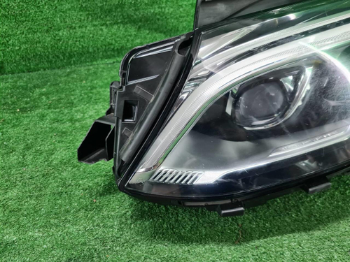 Фара левая Mercedes GLE W166 (2015-2018) LED (В пленке)
