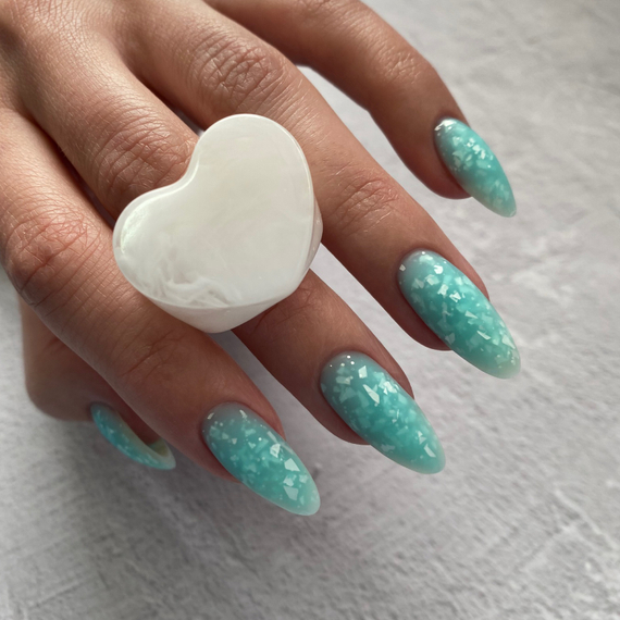 Камуфлирующая база цветная B33 10 мл