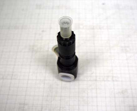 Форсунка топлива для ADE 4500, SPACE-YARD 1050 D на двигатель SR178F (2.55.01.007200)