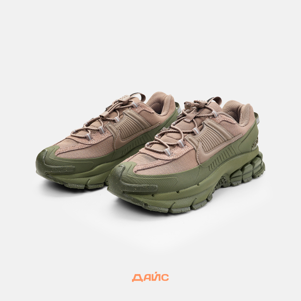 Кроссовки Nike Zoom Vomero 5 Roam 