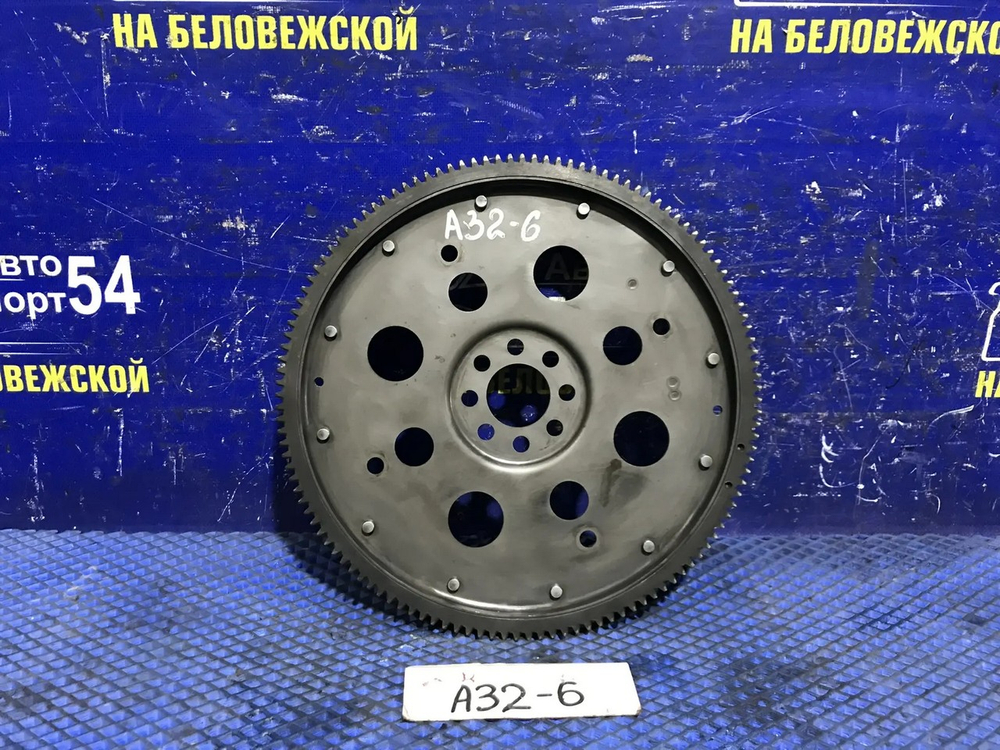 Маховик NISSAN CEFIRO 1994