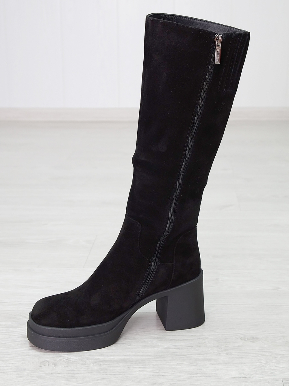 Сапоги женские зимние