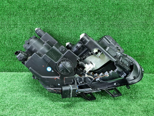 Битая Фара левая Geely Coolray (19-23) галоген