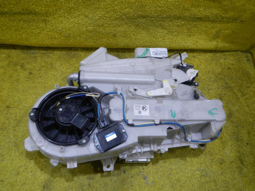 Корпус отопителя Toyota Land Cruiser 200 (2015-2021)