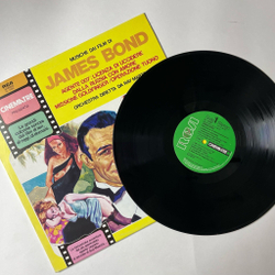 Винтажная виниловая пластинка LP Orchestra Diretta Di Ray Martin Musiche Dai Film Di James Bond 007 (Italy 1979)