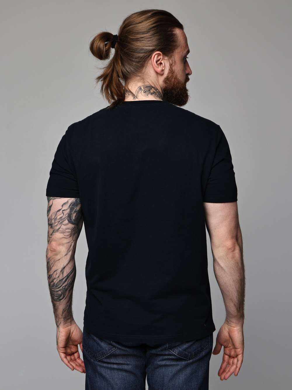 Футболка Abercrombie & Fitch ABF26