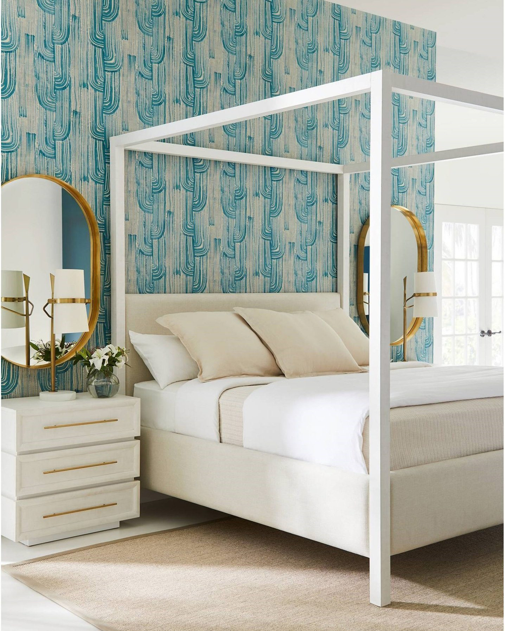 Зеркало в раме "Аманда" gold