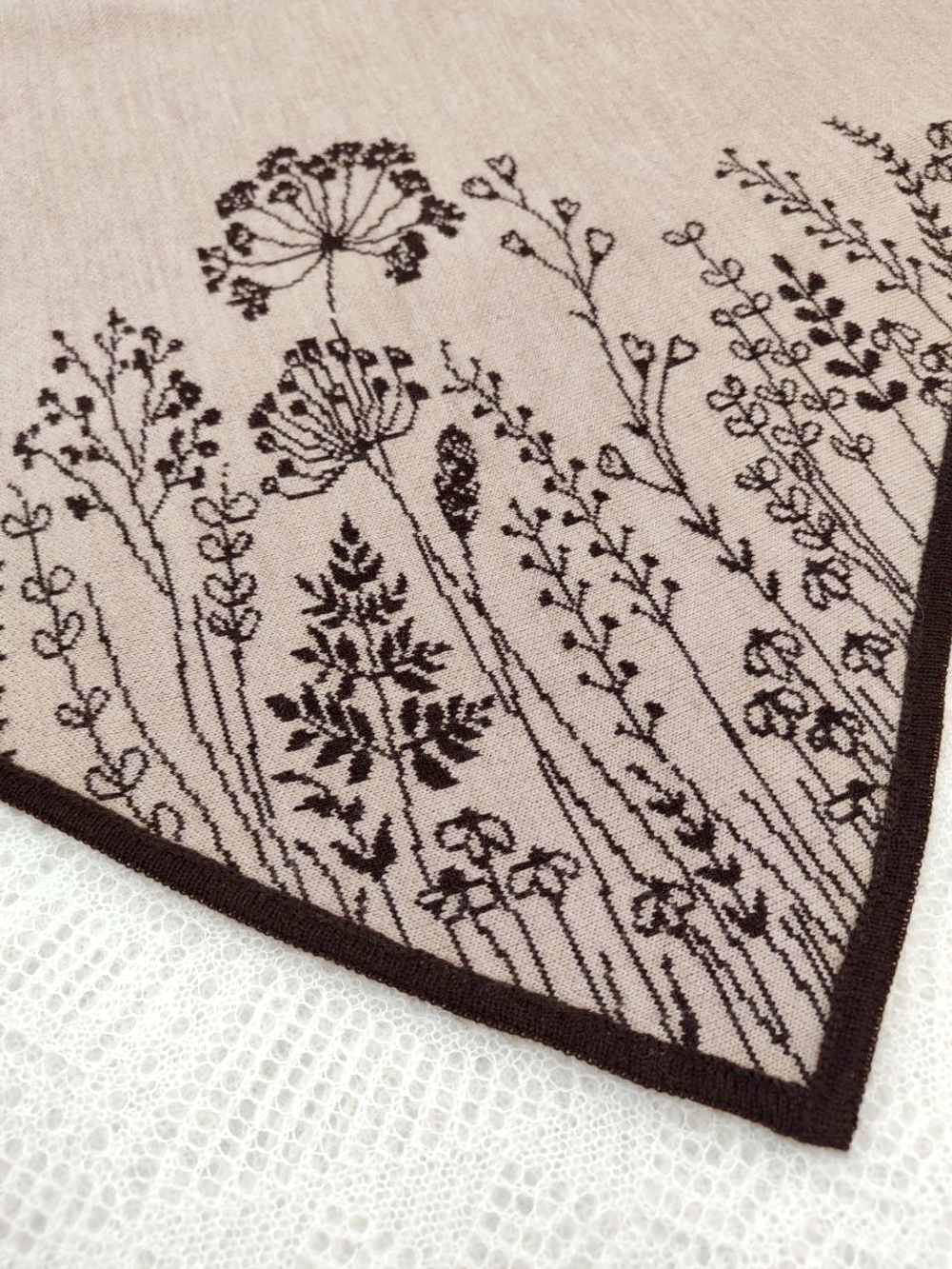 Косынка К502-08/13 бежевый/коричневый