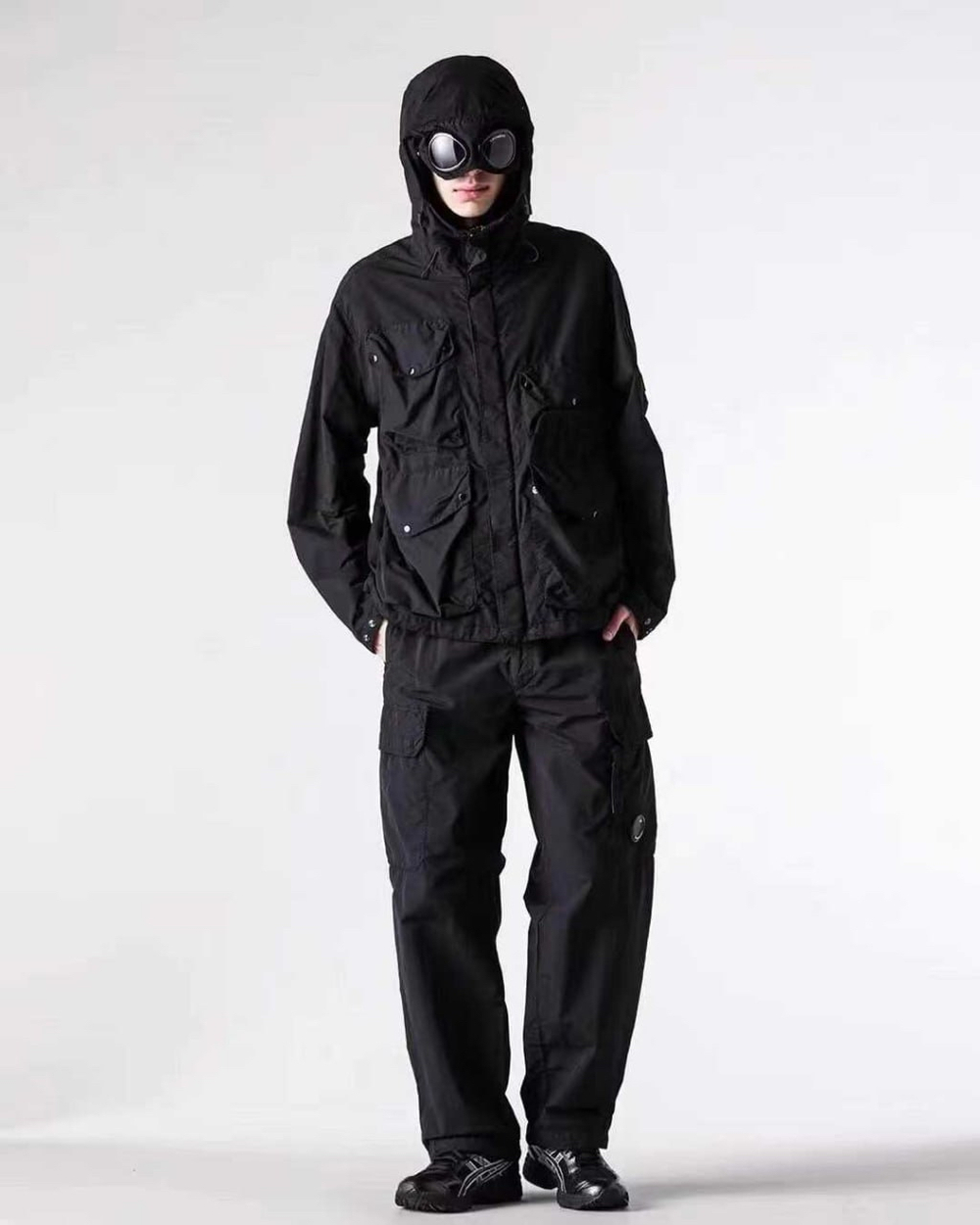 Штаны C.P. Company Nylon Cargo