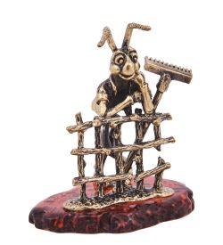 Народные промыслы AM-4157 Фигурка «Кузнечик Дачник» (латунь, янтарь)