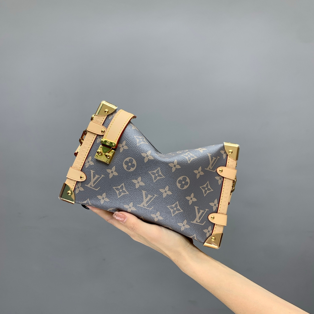 Louis Vuitton Side Trunk MM