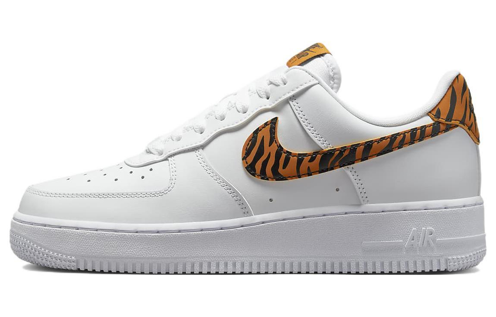 Кроссовки Nike Air Force 1 '07 (Женская размерная сетка)