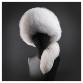 Как хранить меховую шапку?