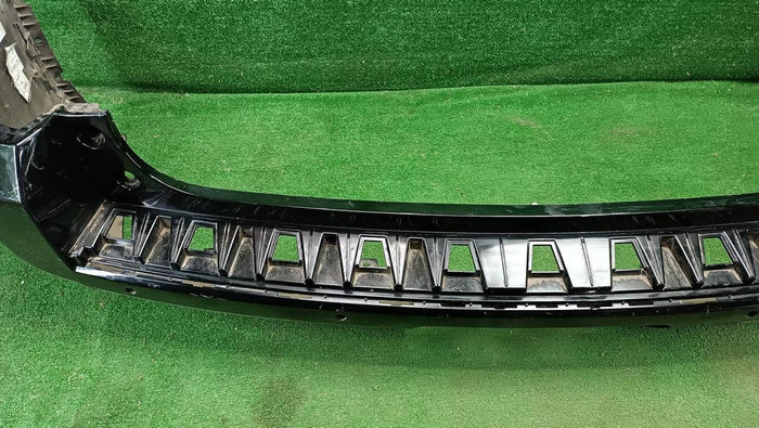 Бампер задний Chevrolet Tahoe 4 (2014-2021)