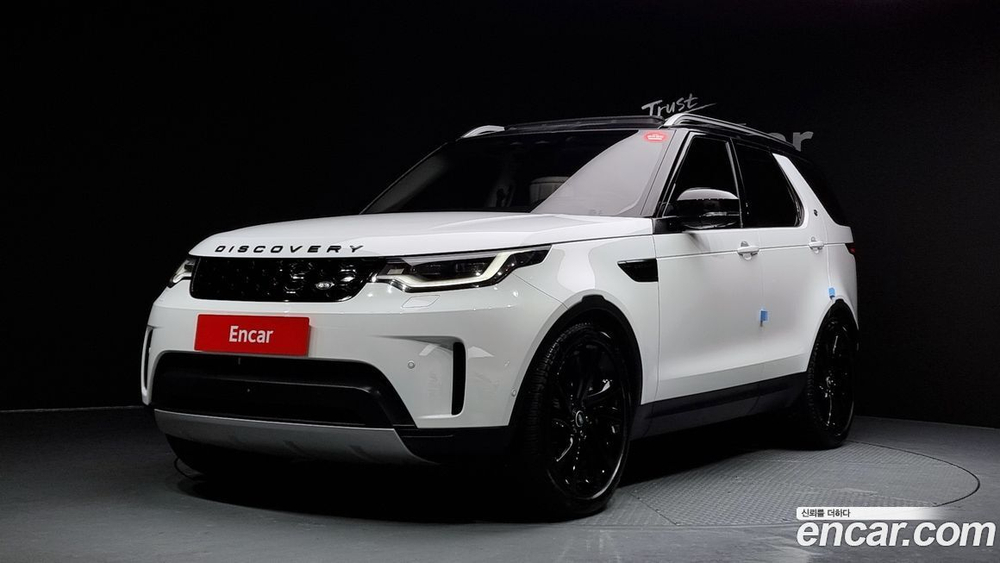 Land Rover Discovery 5 D300 HSE (03.2022)