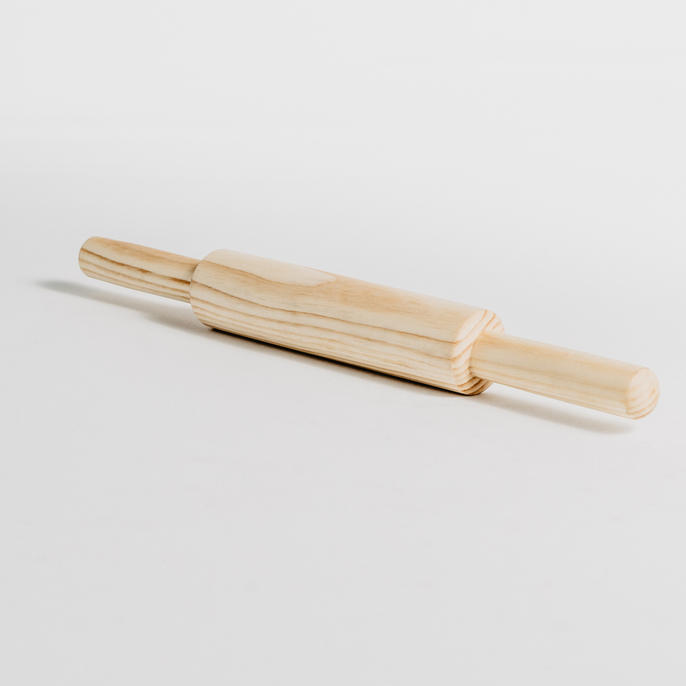 Деревянная скалка для раскатывания теста из сибирского кедра 31х3,5 см. RP11