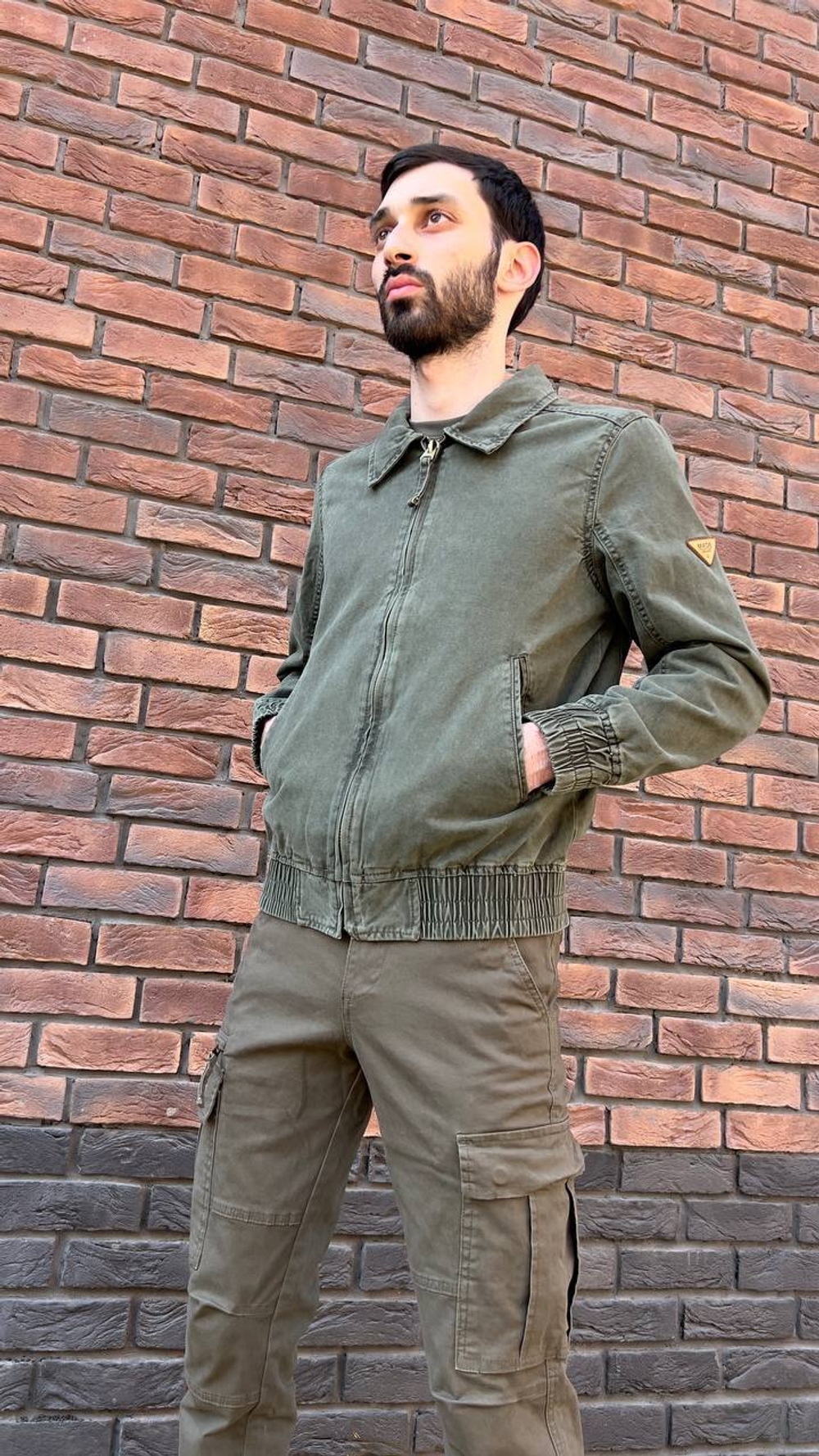 Куртка-бомбер олива