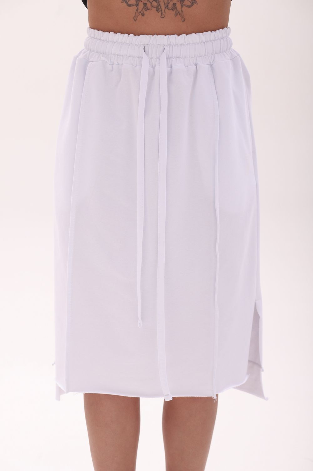 Юбка с карманами базовая