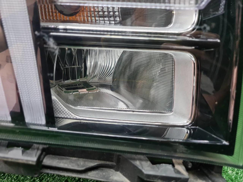 Фара правая Hyundai Santa Fe 4 TM (2020-2024) LED