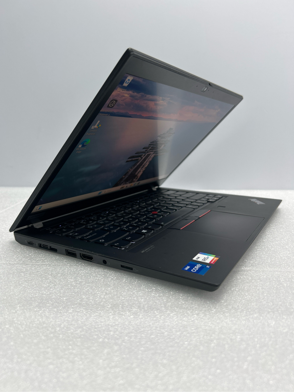 Ноутбук Lenovo ThinkPad T14 Gen 2 (20W00054RT) 14"/Intel Core i7 1165G7/RAM 32 GB/SSD 2TB/Iris Xe Graphics/3840 x 2160/IPS/Windows 11/Подсветка кл-ры: LED/Чёрный. Состояние: C1