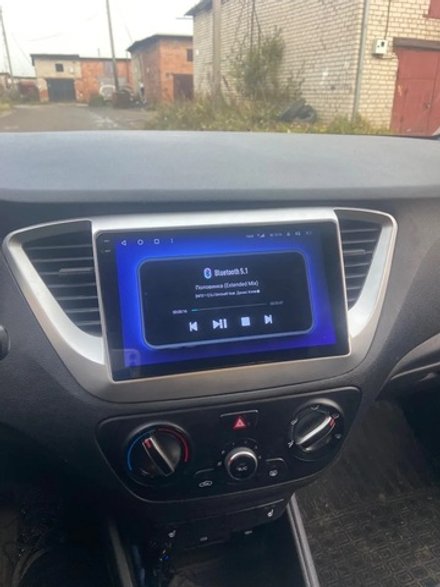 Магнитола для Hyundai Solaris 2 2017-2022, Solaris HS 2024+ - Carmedia OL-9710 QLed+2K, Android 13, UIS7870 (DUDU7), CarPlay, SIM-слот