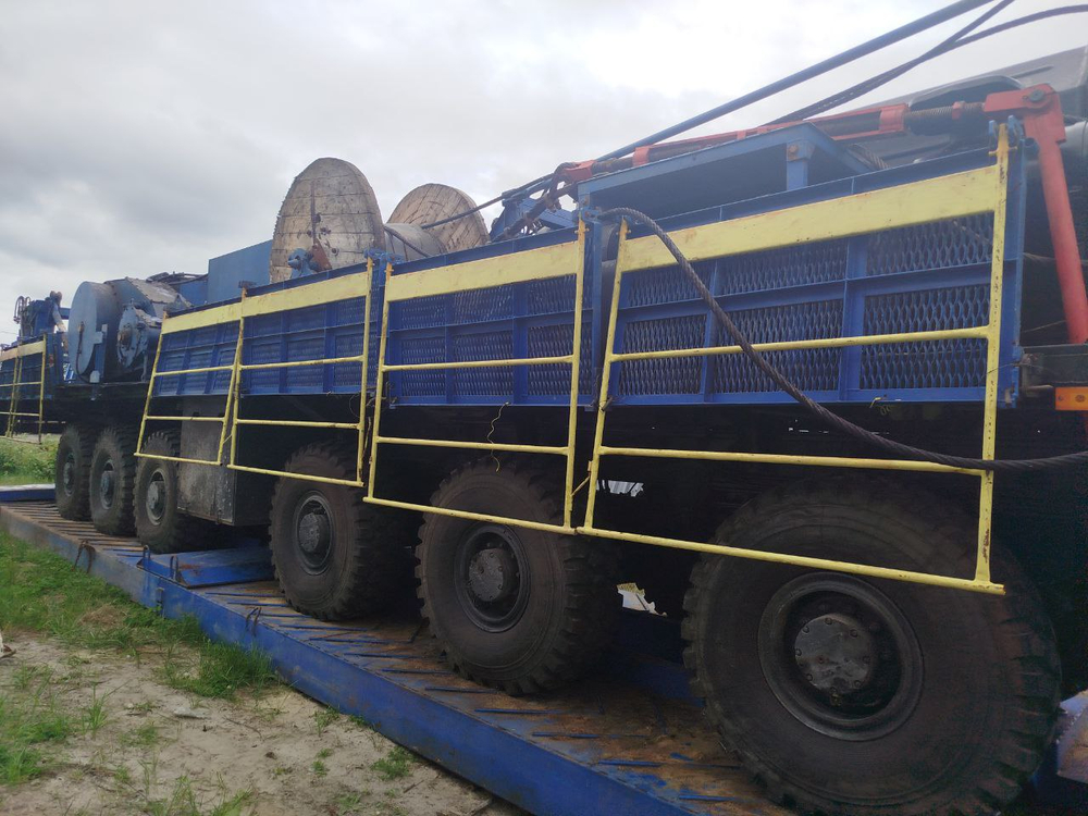 Идель Нефтемаш Идель-180 на шасси МЗКТ-7003 12x12 Мобильная буровая установка Идель-180 (Дизельный,