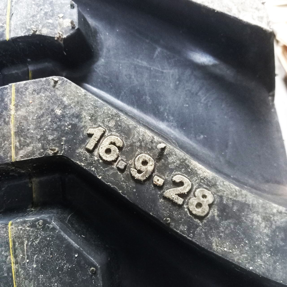 Шина Winwell 16.9-28-14PR R-4 (NEW) TL