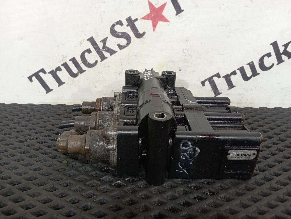 Кран уровня пола главный 2017г.