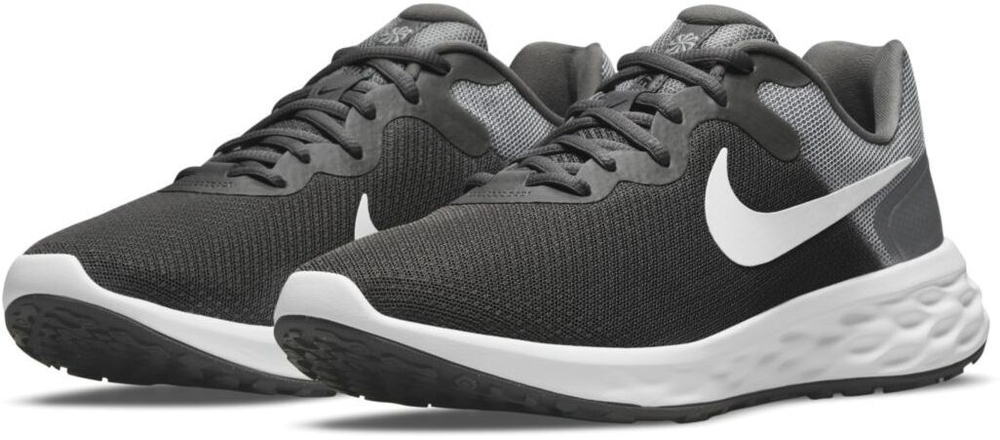Кроссовки Nike Revolution 6