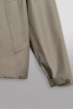 ZARA ТЕХНИЧНАЯ КУРТКА, МЯГКИЙ ЗЕЛЕНЫЙ