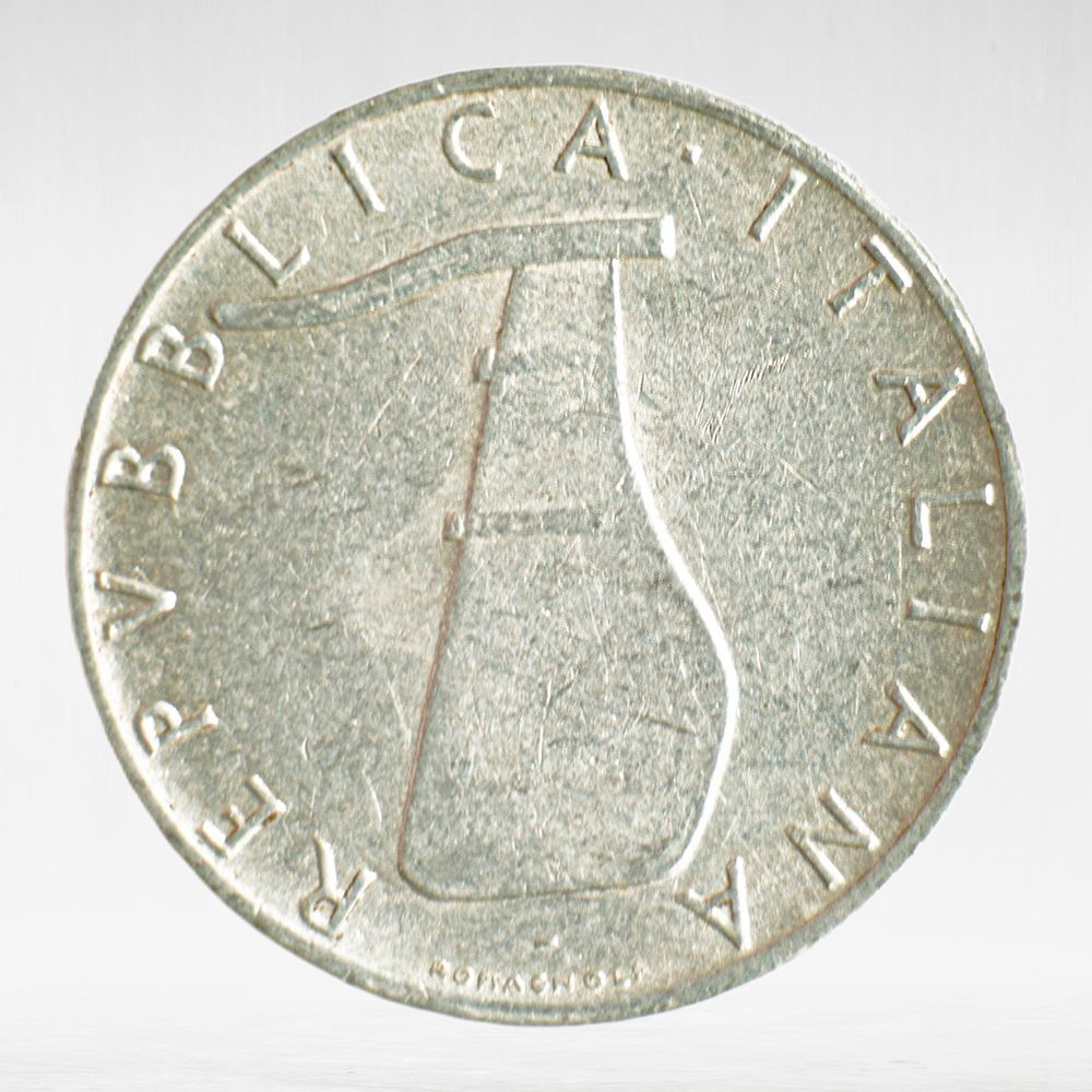 Italy 5 Lire 1969 R "Dolphin", VF