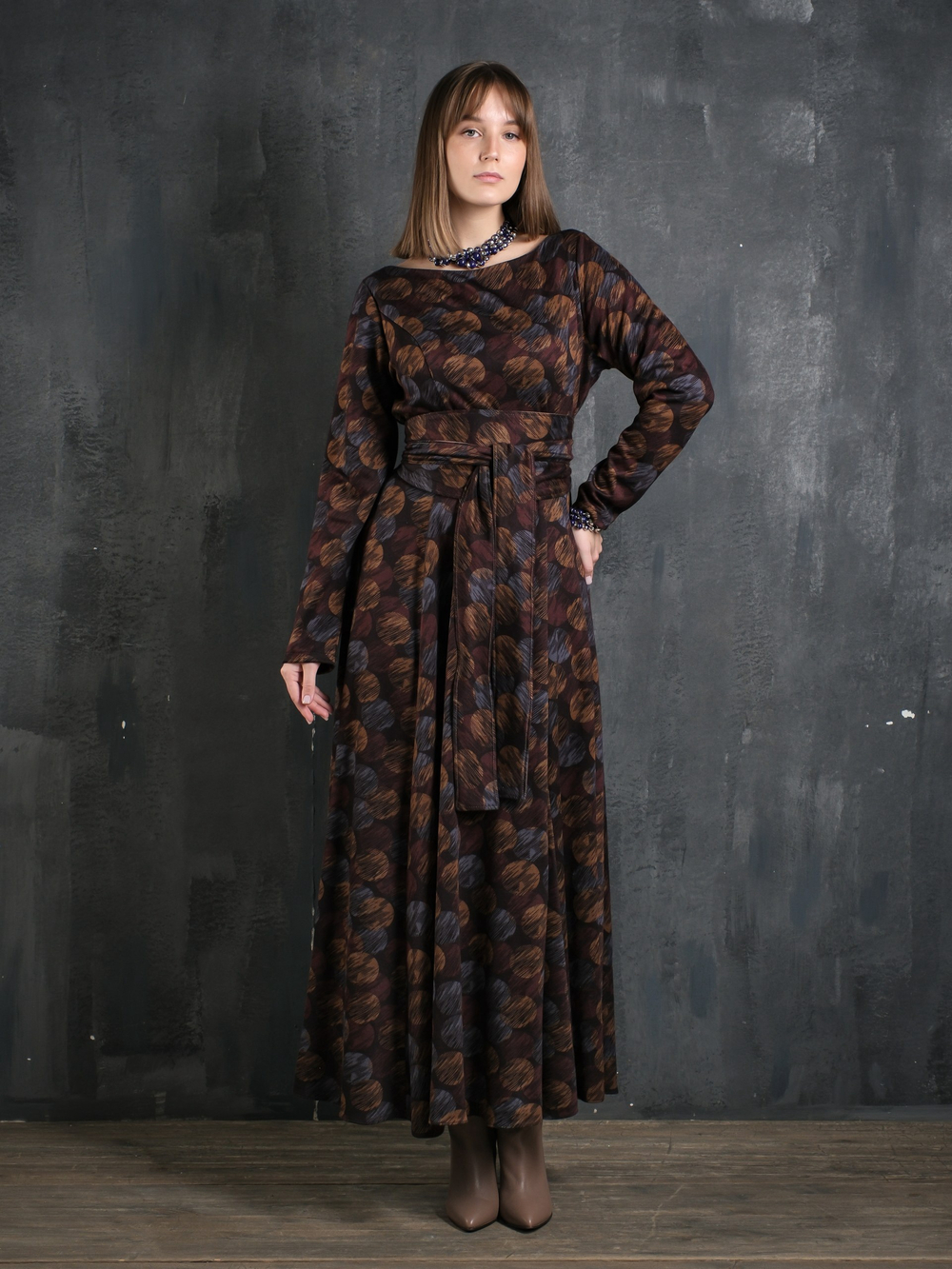 Платье с кушаком /янтарь