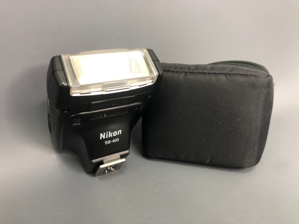 Nikon SB-400
