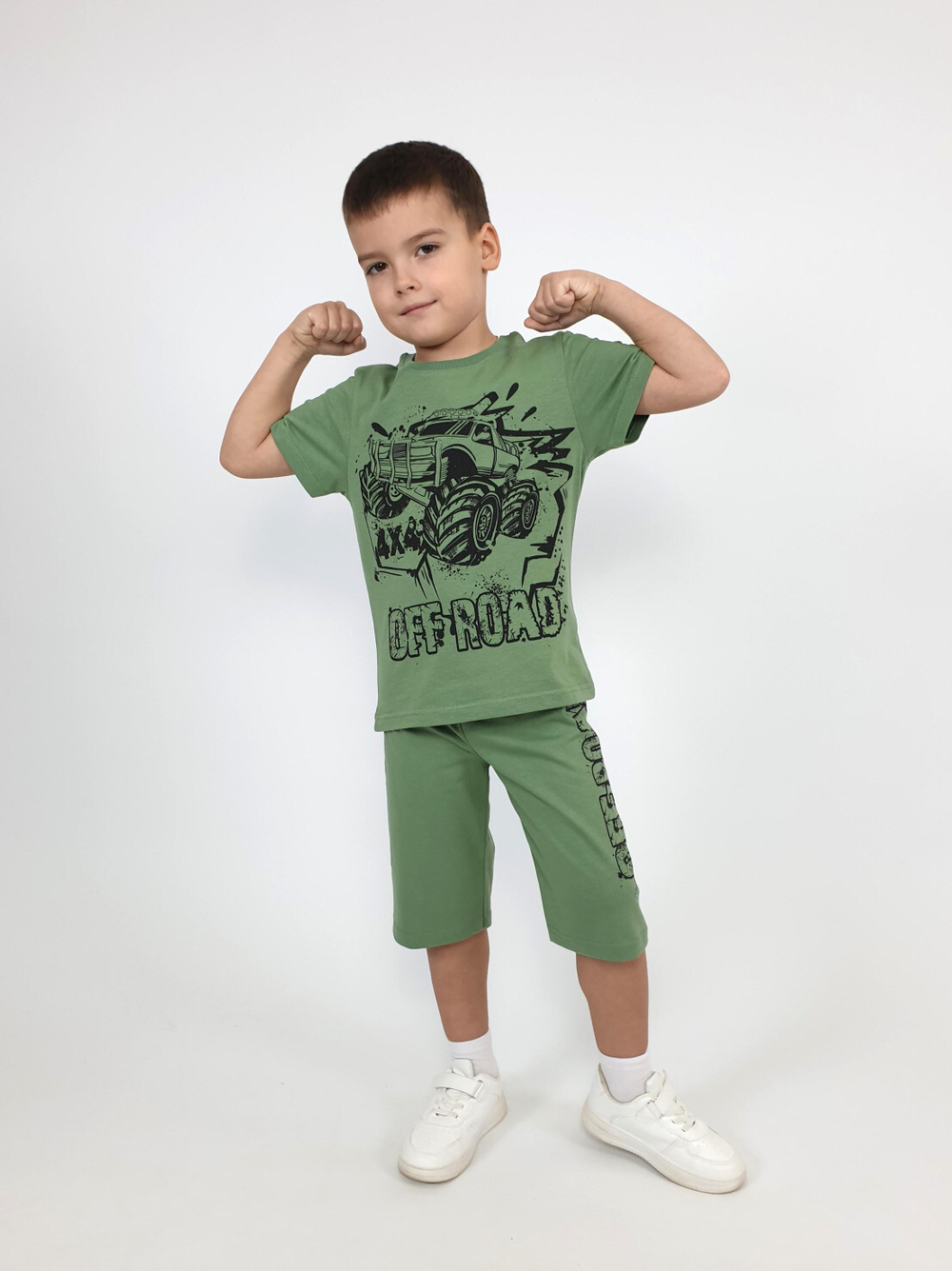 01-152-3 Комплект для мальчика (футболка+шорты)