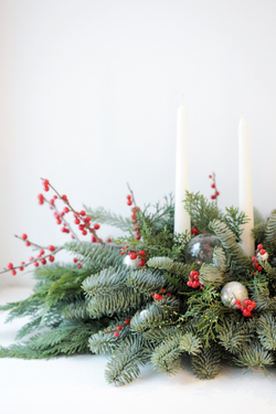 Новогодняя интерьерная композиция со свечами
