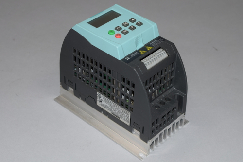 SIEMENS 6SL3211-0AB12-5BA1