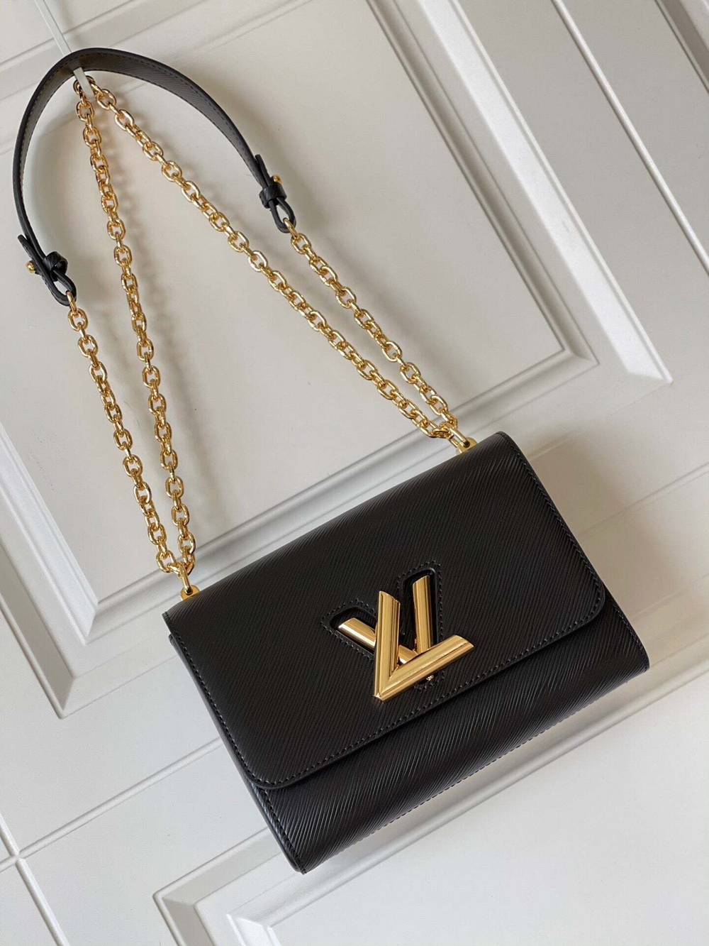 Louis Vuitton Twist MM