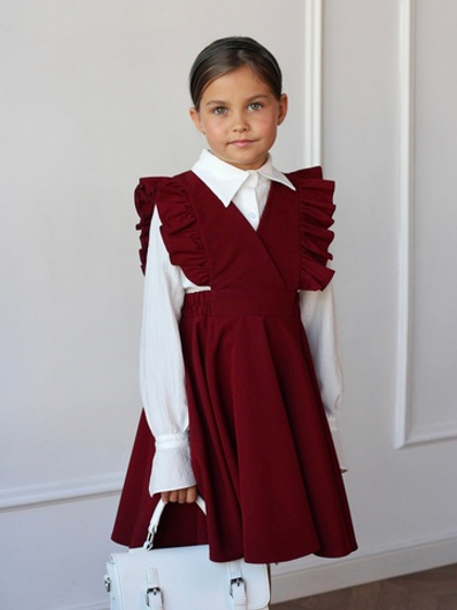 Школьный сарафан с воланами, цвет бордовый