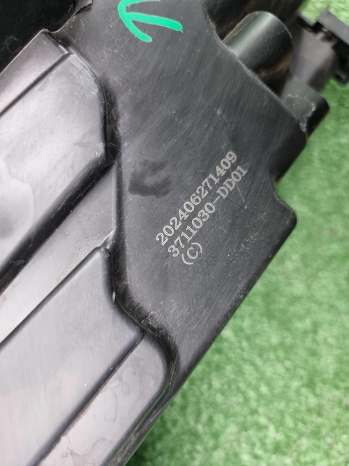 Фара правая Hongqi HS5 (2019-н.в.) LED