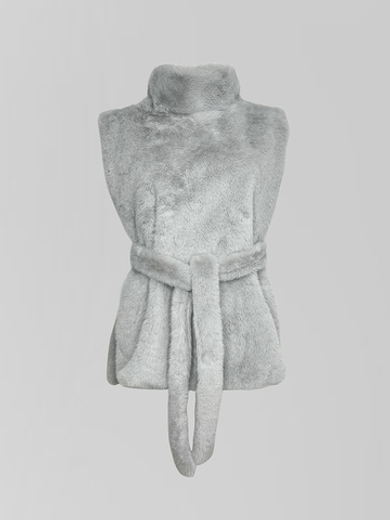 Жилетка Анжелика однотонная меховая с высоким горлом и поясом