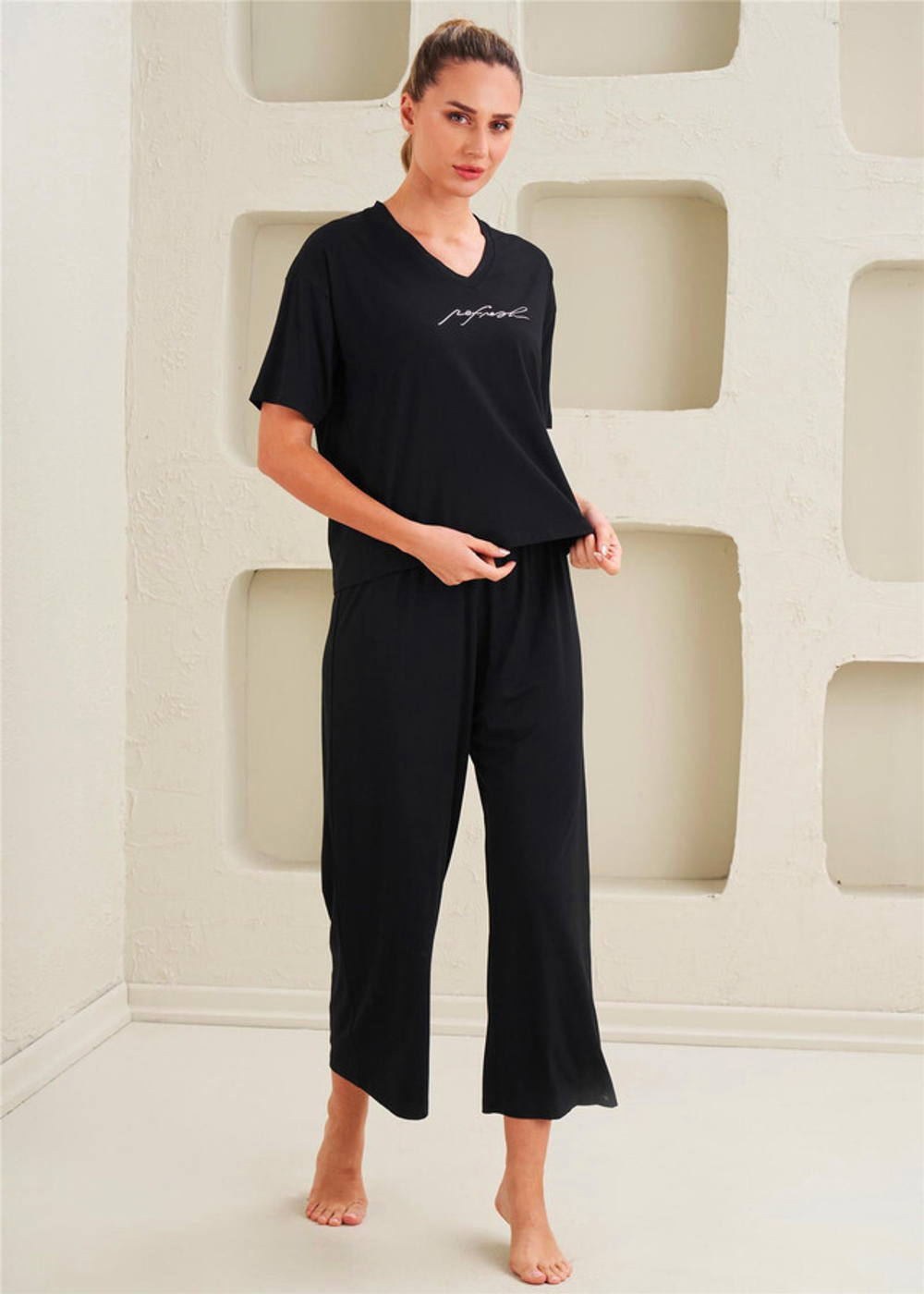 Женская капри пижама - Базовая, классическая, спортивная - Черная - 14055
