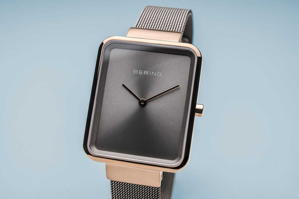 Наручные часы Bering 14528-369