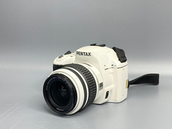 Pentax K-m kit 18-55mm 4000 кадров