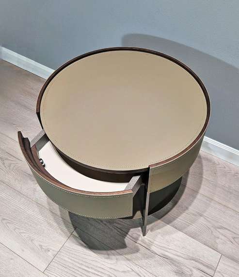 Прикроватная тумбочка-столик 4536 с ящиком и полкой