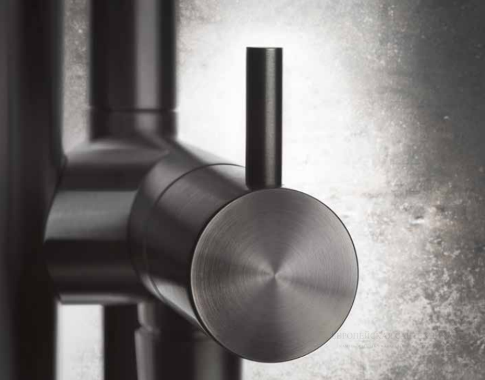 Смеситель для ванны Gessi 316, напольный, встраиваемый, с душевой лейкой, цвет Matte Black