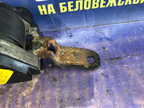 Ремень безопасности передний правый TOYOTA CARINA E 1997