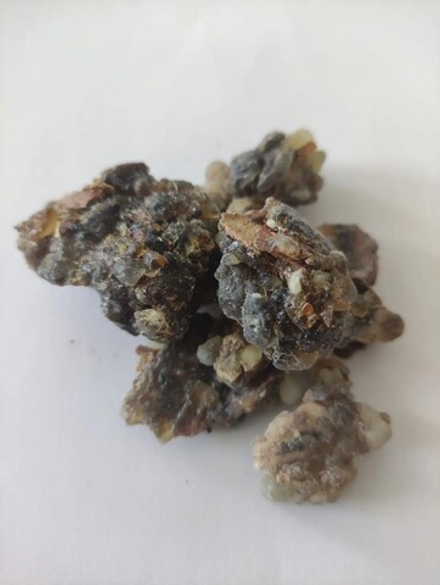 Ладан чёрный, «Ходжари», чистая смола, Босвелия Сакра (Boswellia sacra), Оман — 1 кг